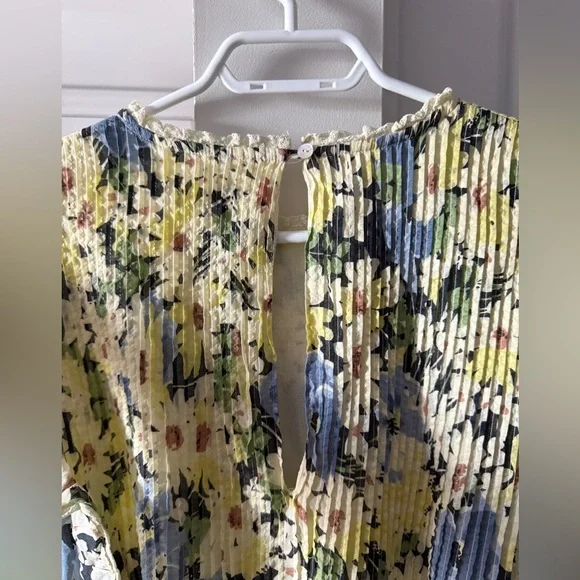 Aritzia Wilfred | La Bohème | Yellow Floral Elia Dress | Size Medium - Picture 5 of 16